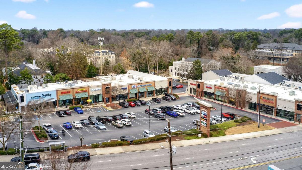 2285 Peachtree Road Atlanta GA 30309
