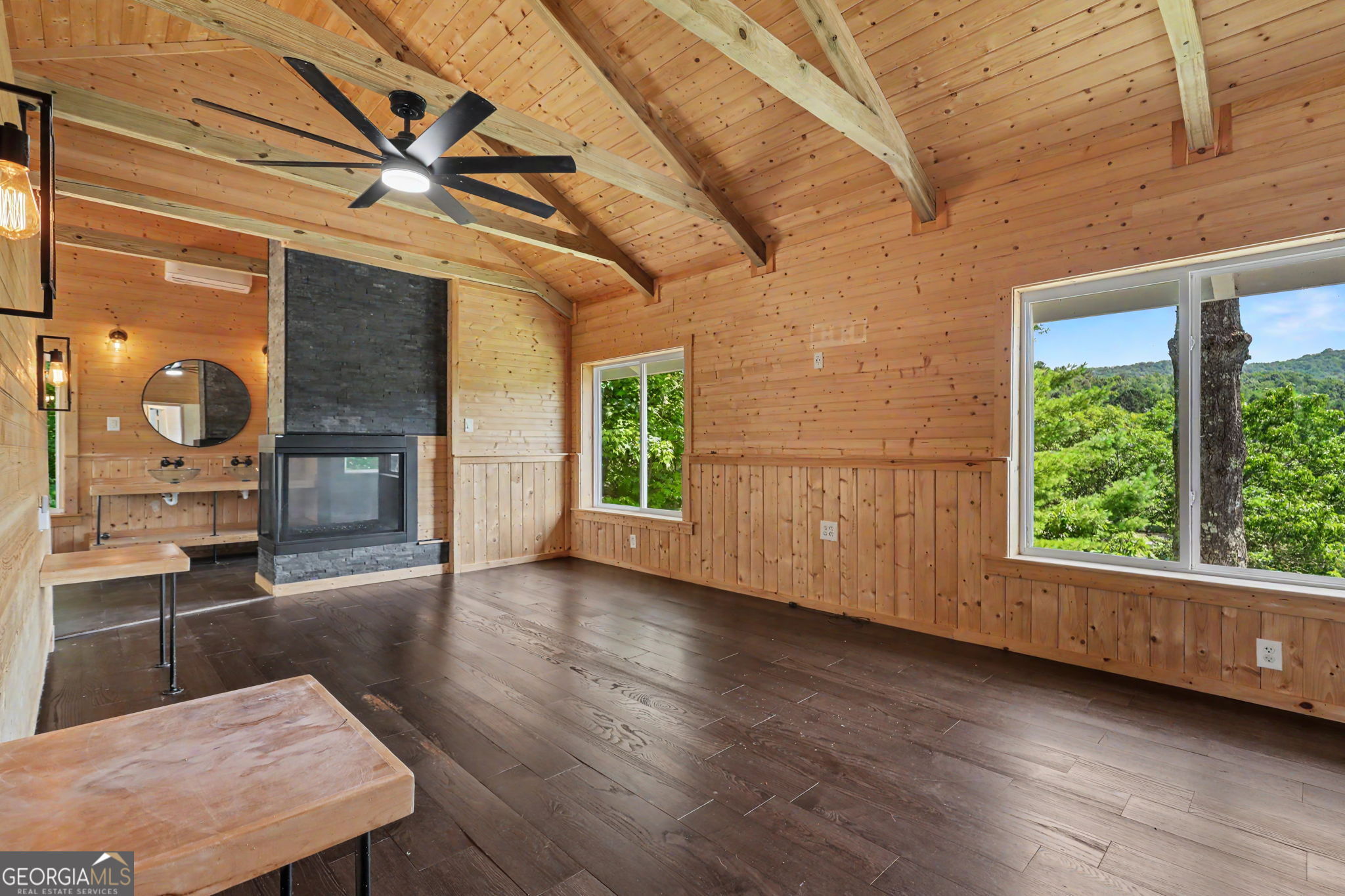 48 Little Bear Trail Sky Valley GA 30537