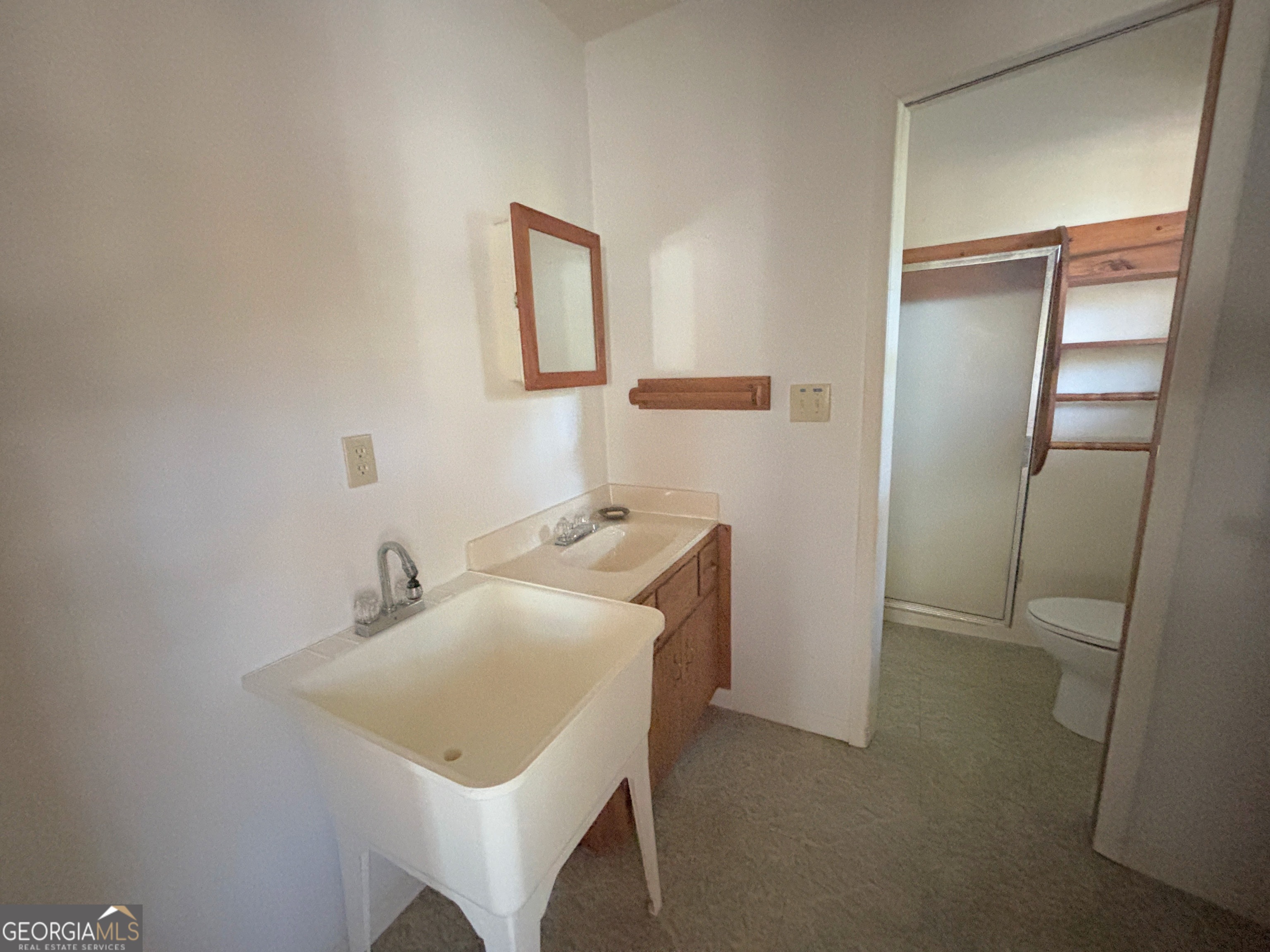 111 Maple Wood Lane Cleveland GA 30528