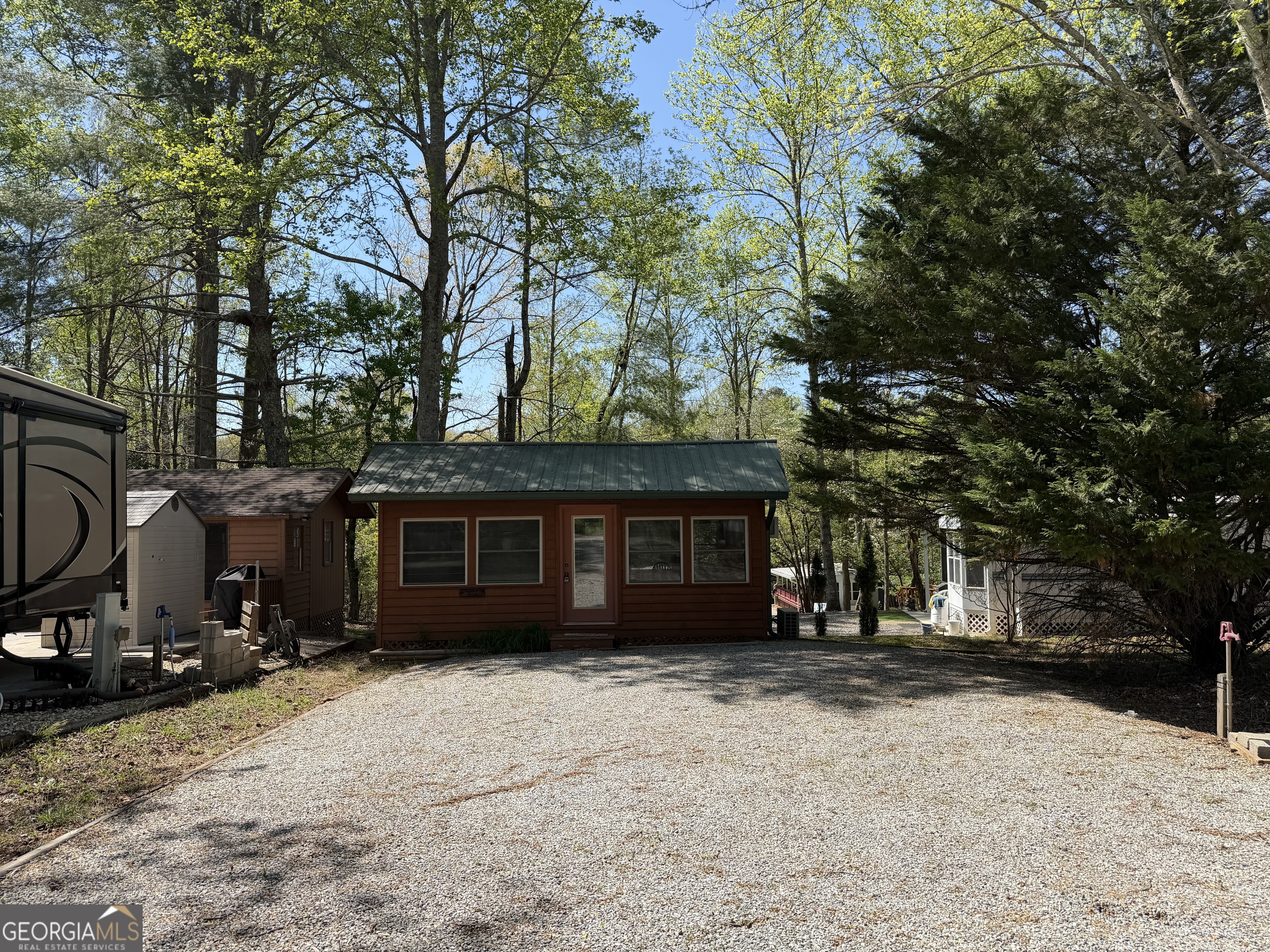 111 Maple Wood Lane Cleveland GA 30528