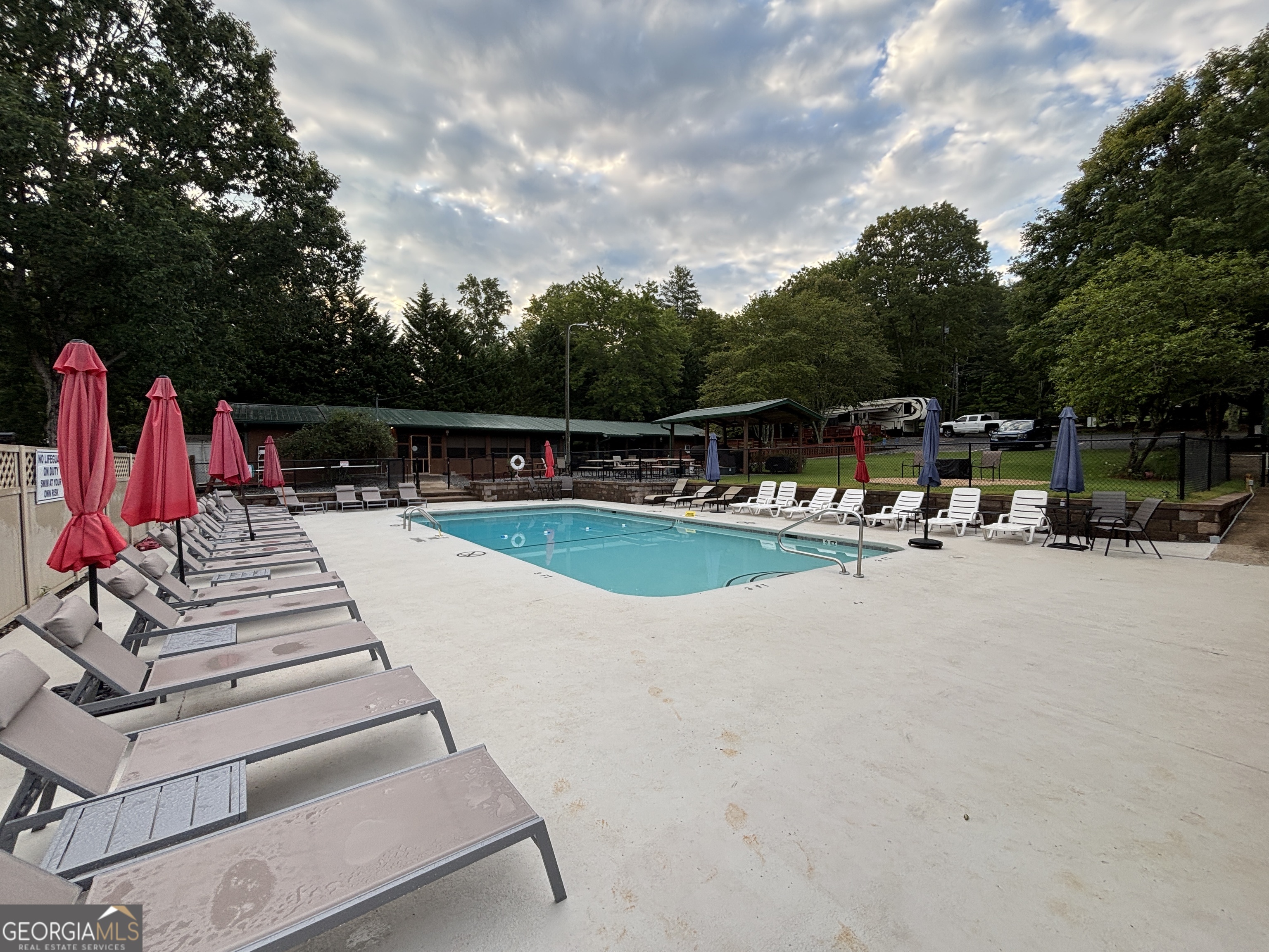 111 Maple Wood Lane Cleveland GA 30528