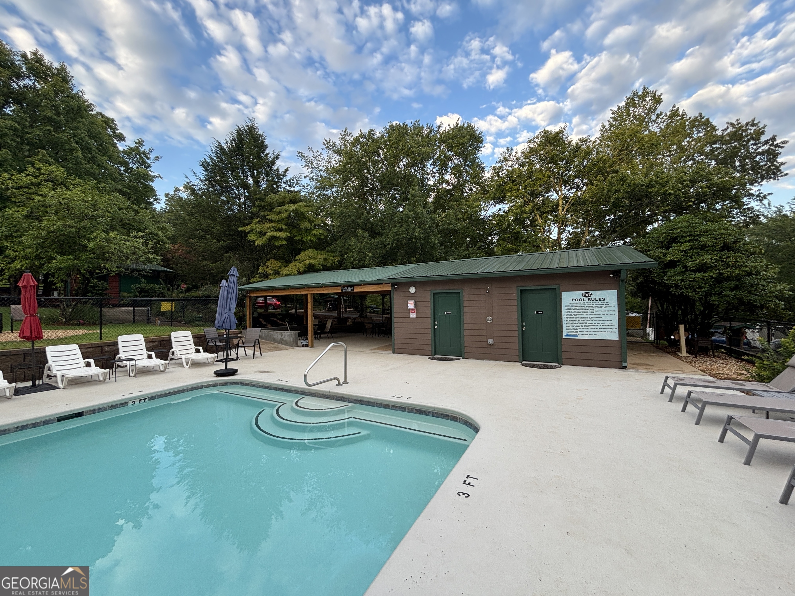 111 Maple Wood Lane Cleveland GA 30528