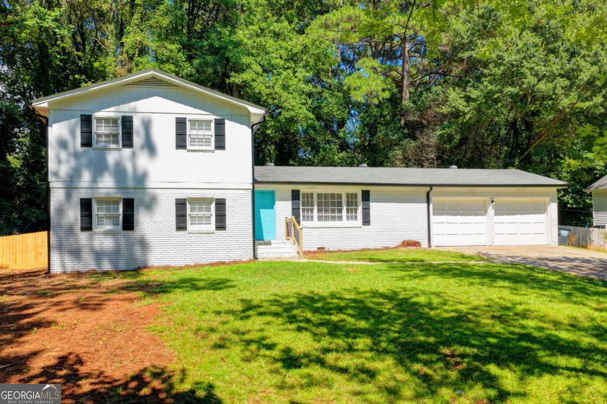 298 W Wind Drive SW Lilburn GA 30047
