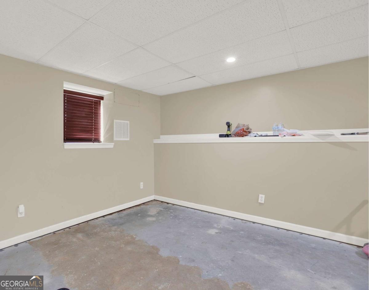 101 Twin Oaks Drive Calhoun GA 30701