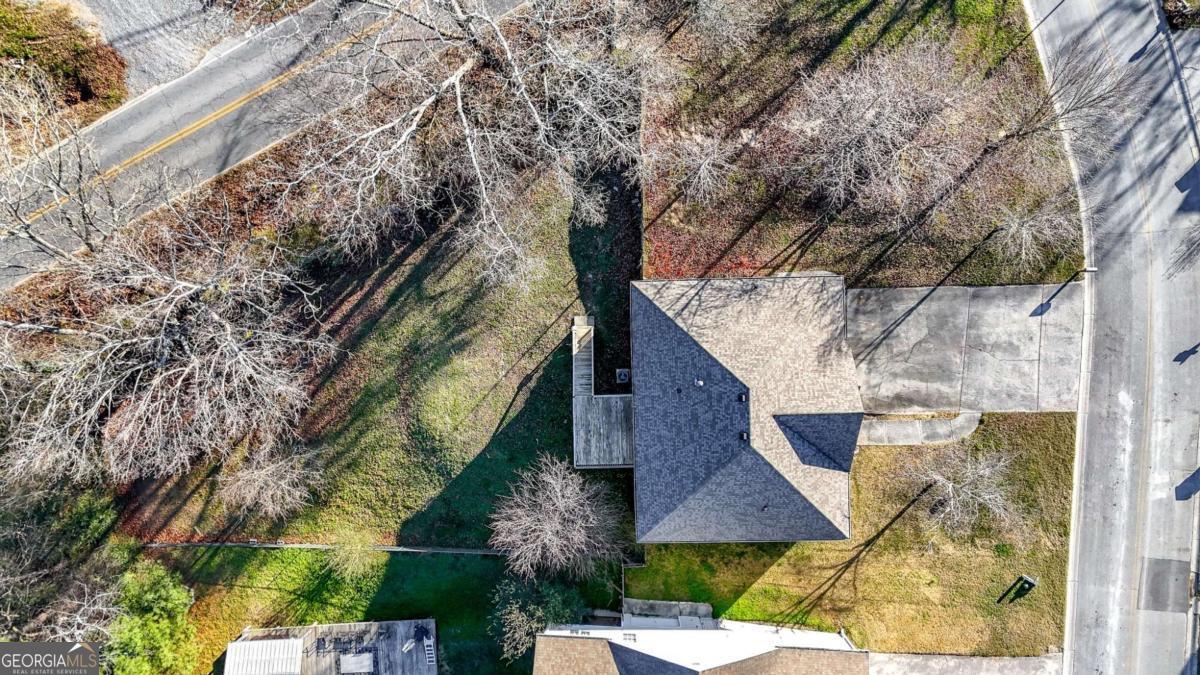 101 Twin Oaks Drive Calhoun GA 30701