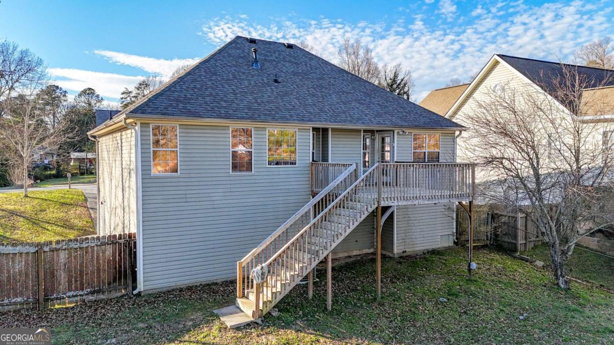 101 Twin Oaks Drive Calhoun GA 30701