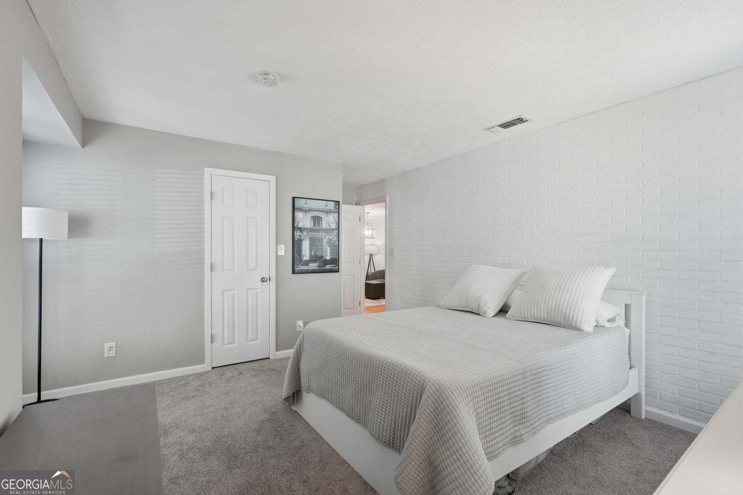 2105 Canyon Point Circle Roswell GA 30076
