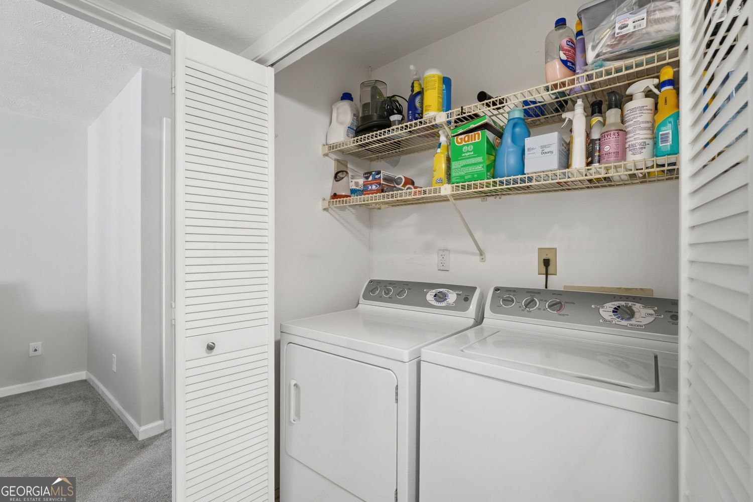 2105 Canyon Point Circle Roswell GA 30076