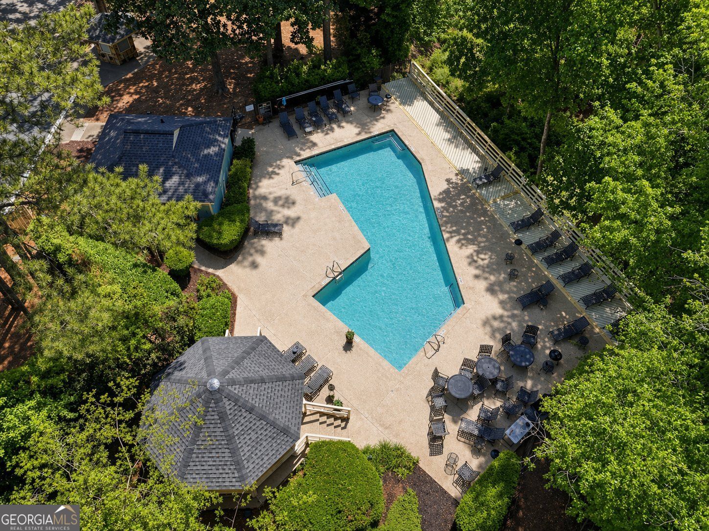2105 Canyon Point Circle Roswell GA 30076