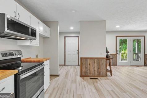 172 Fred Henry Lane Clayton GA 30525