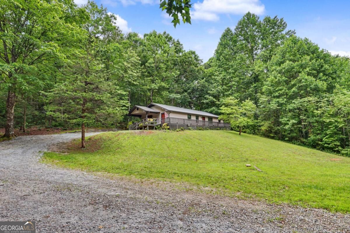 172 Fred Henry Lane Clayton GA 30525