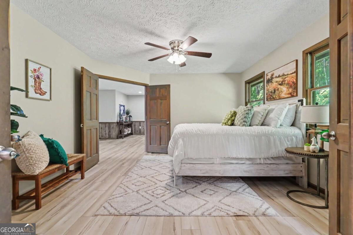 172 Fred Henry Lane Clayton GA 30525