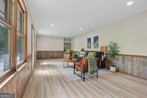 172 Fred Henry Lane Clayton GA 30525