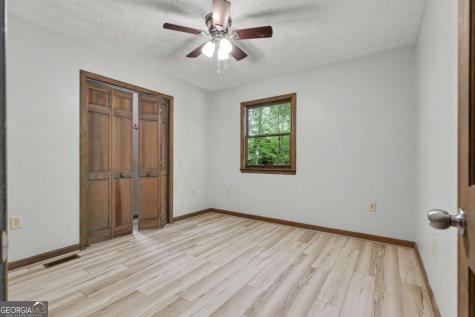 172 Fred Henry Lane Clayton GA 30525