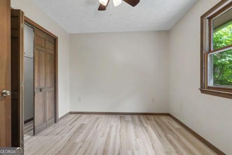 172 Fred Henry Lane Clayton GA 30525