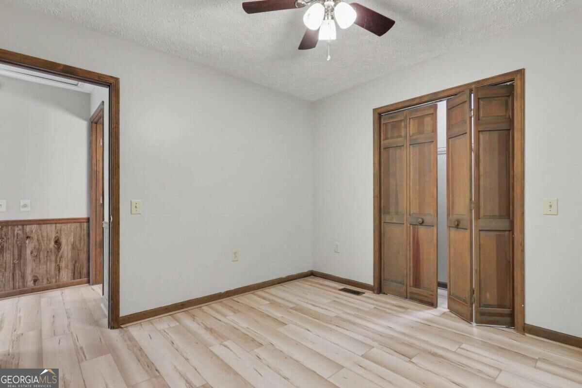 172 Fred Henry Lane Clayton GA 30525