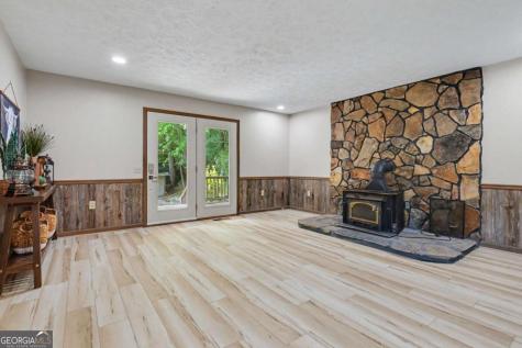 172 Fred Henry Lane Clayton GA 30525