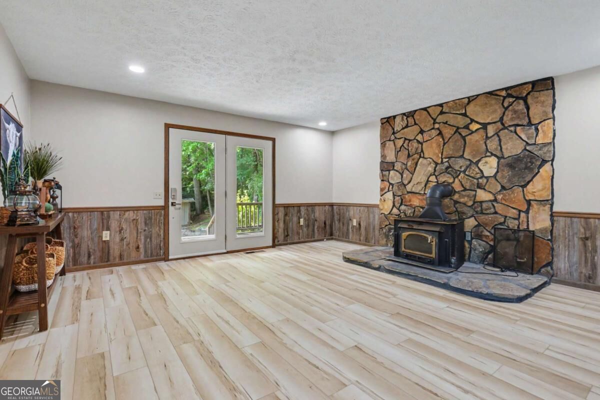 172 Fred Henry Lane Clayton GA 30525