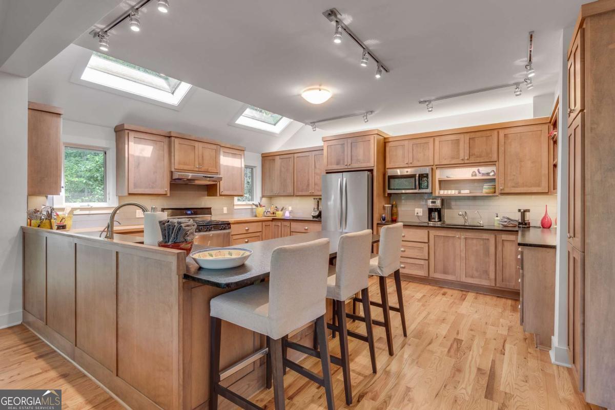 4621 Lakeshore Drive Pine Lake GA 30072