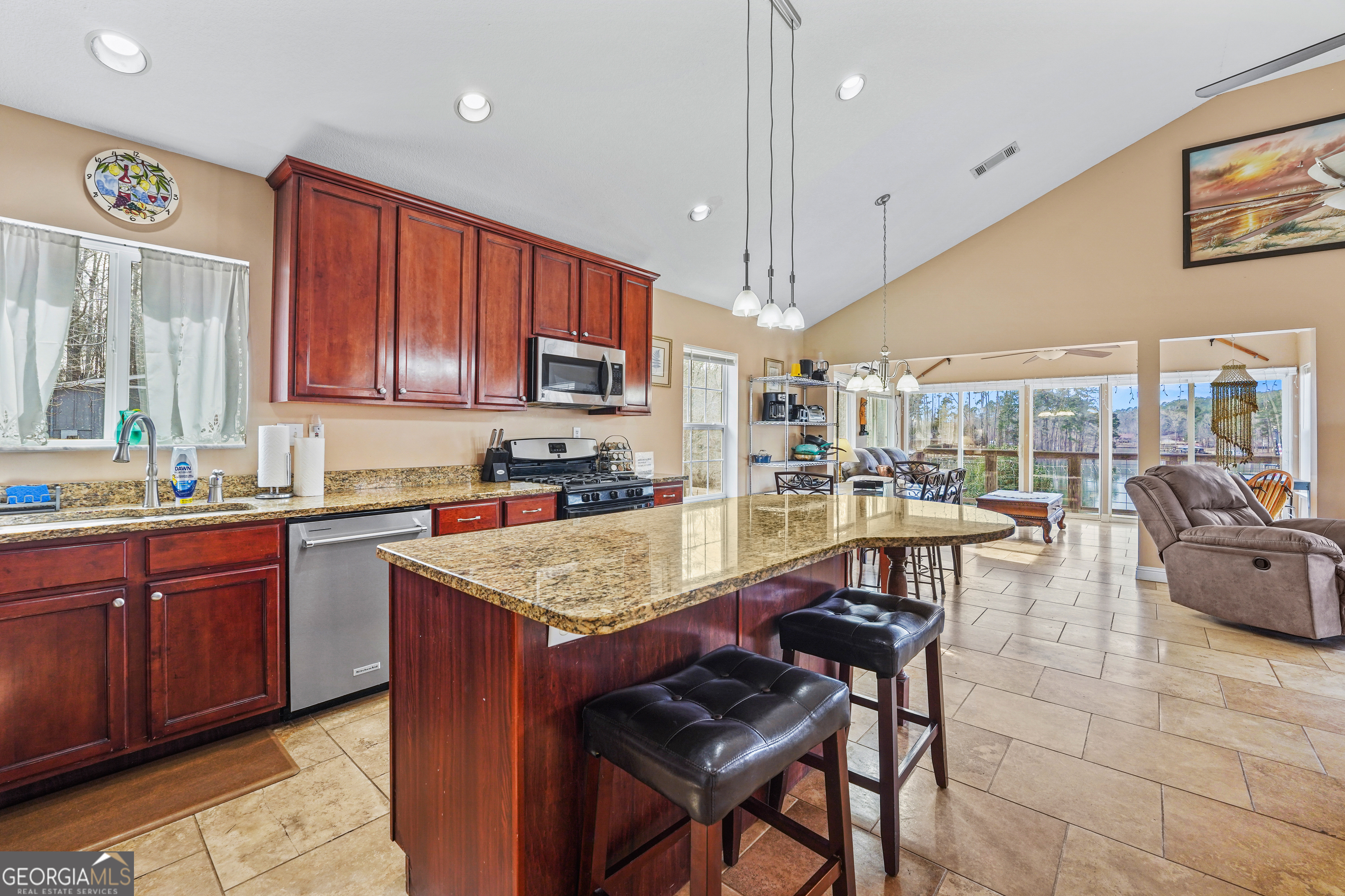 56 Sunglow Court Sparta GA 31087