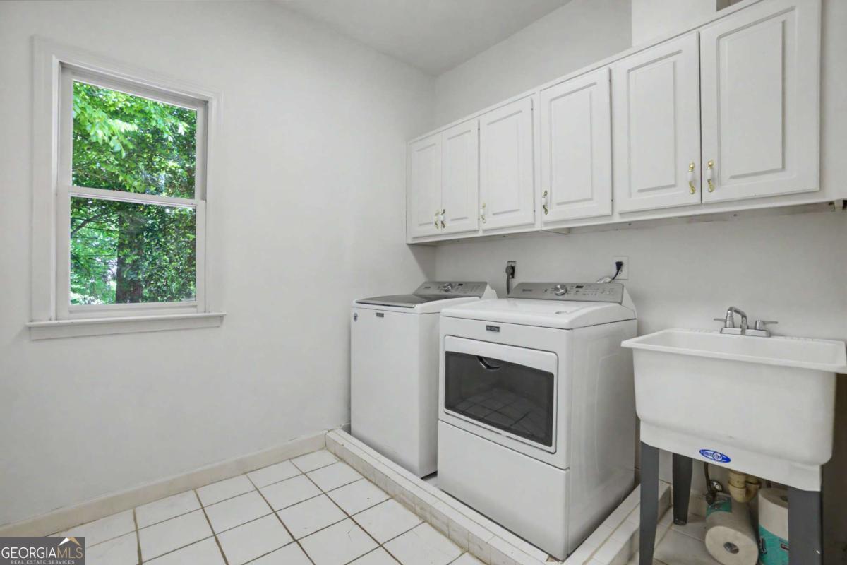5349 Garnaby Lane Peachtree Corners GA 30092