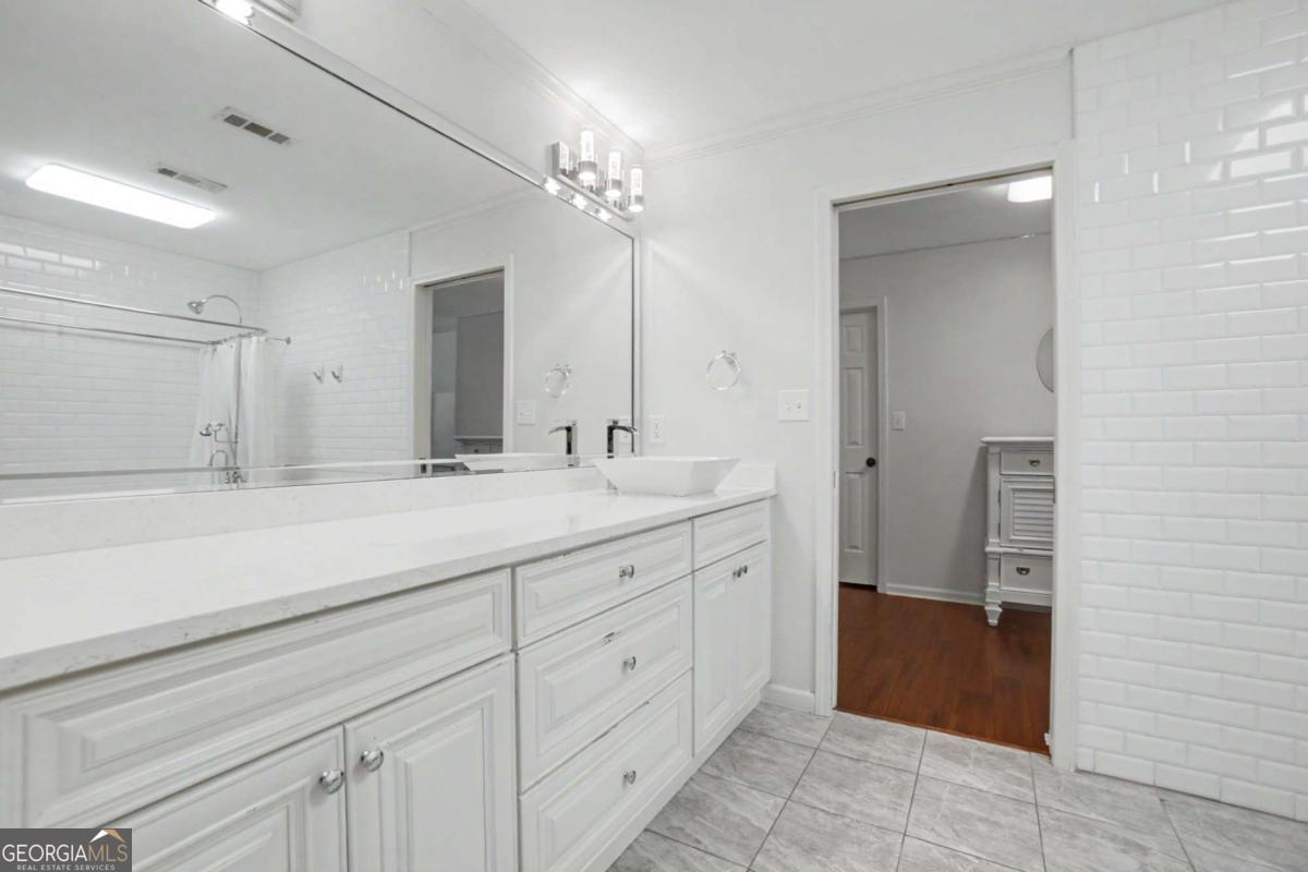 5349 Garnaby Lane Peachtree Corners GA 30092