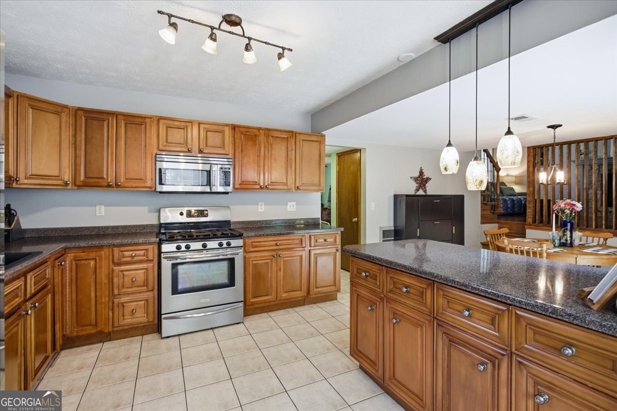 1001 Forest Park Lane Suwanee GA 30024