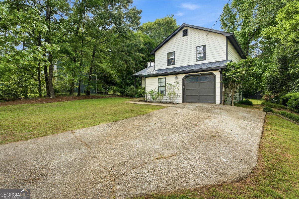 1001 Forest Park Lane Suwanee GA 30024