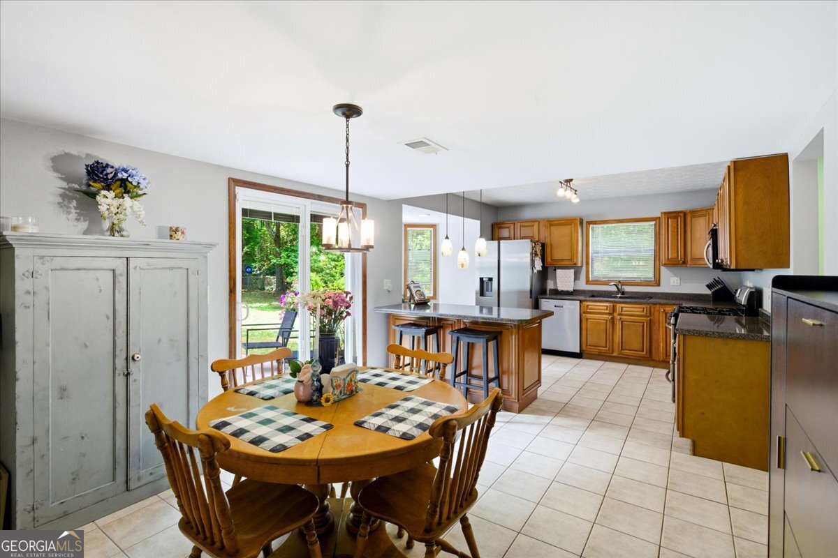 1001 Forest Park Lane Suwanee GA 30024