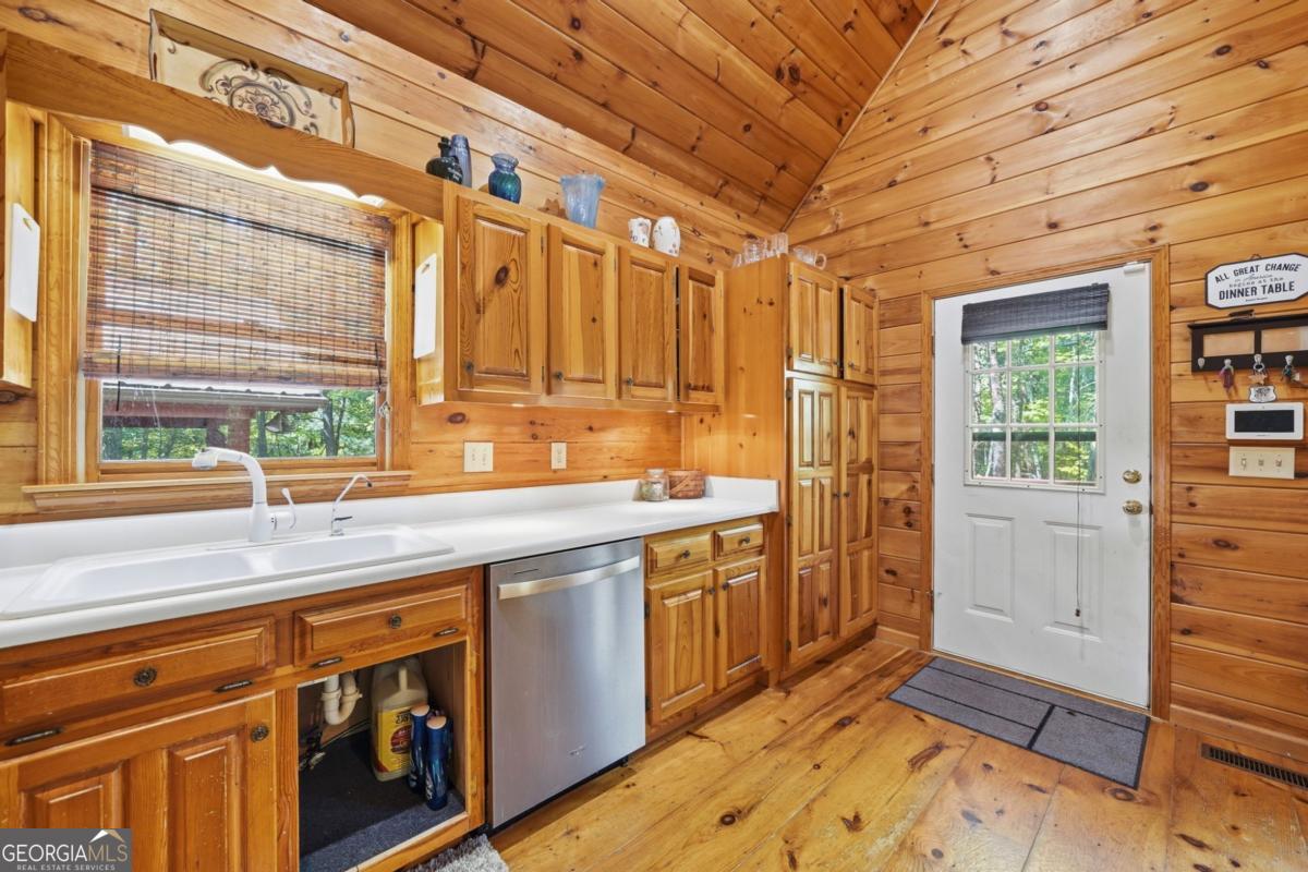 105 Blackberry Falls Court Ellijay GA 30536