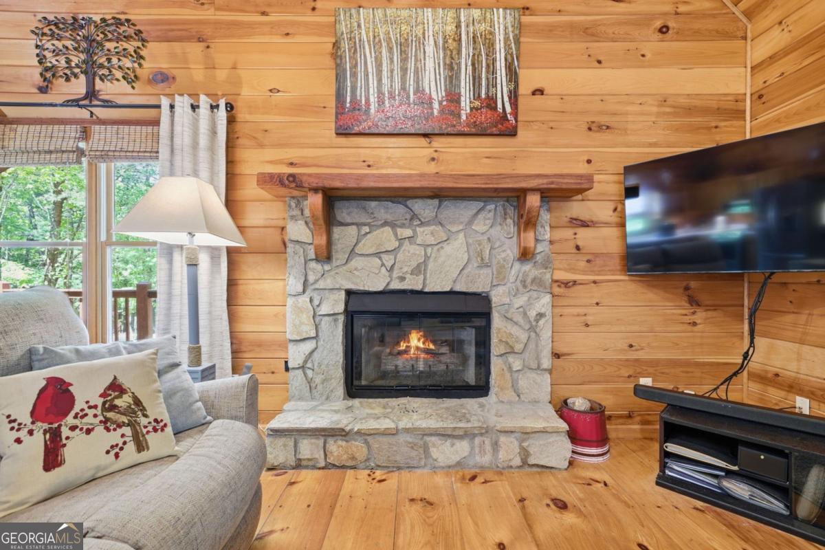 105 Blackberry Falls Court Ellijay GA 30536
