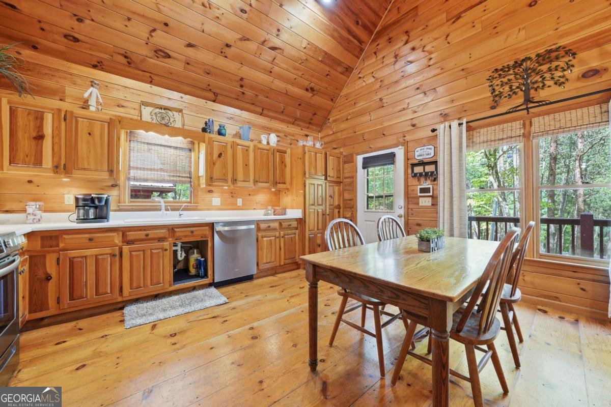 105 Blackberry Falls Court Ellijay GA 30536