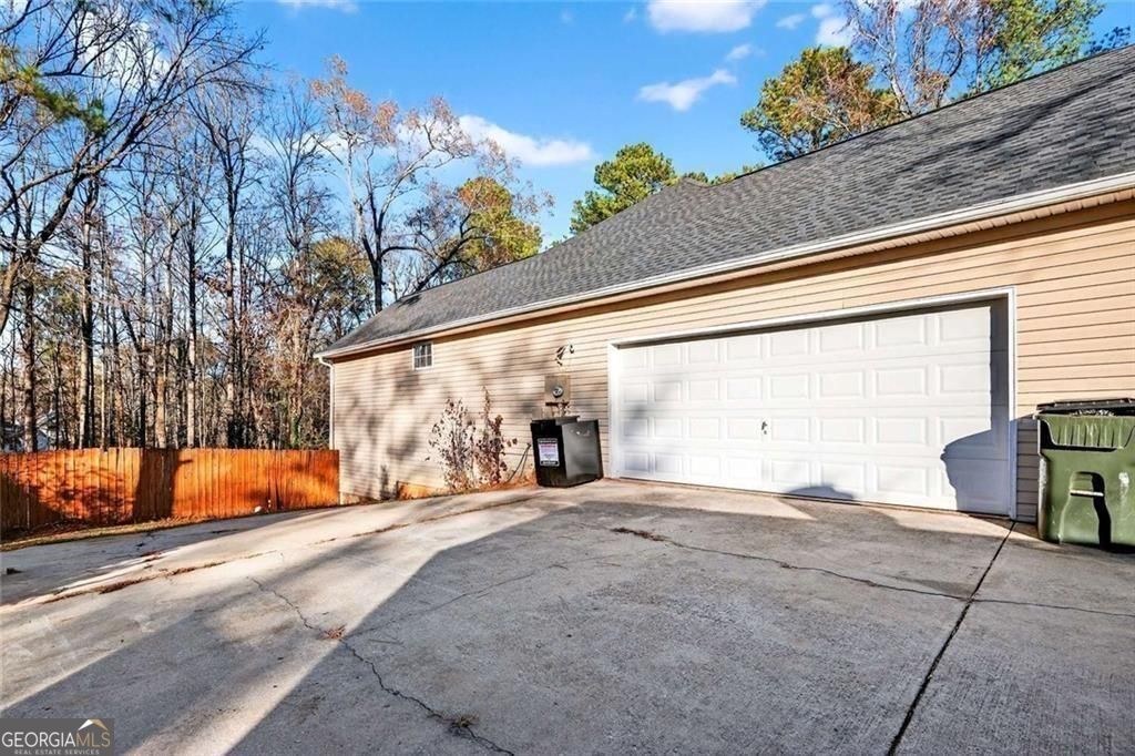 408 Strathmore Drive Sharpsburg GA 30277