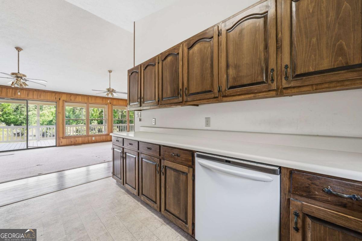 260 Black Springs Road NE Milledgeville GA 31061