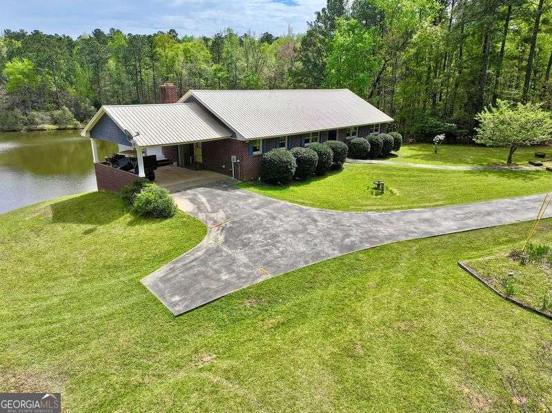 260 Black Springs Road NE Milledgeville GA 31061