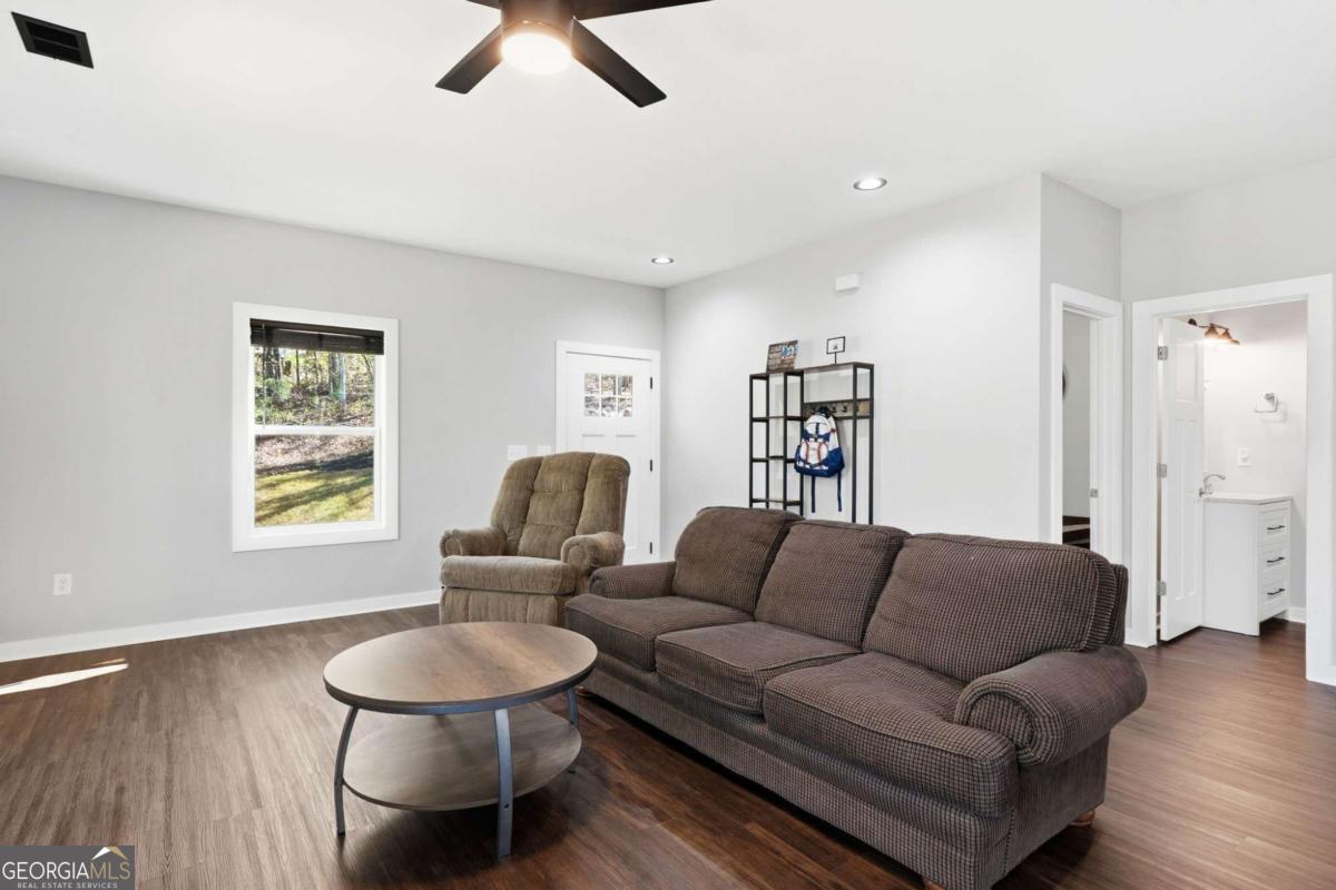 240 Mill Pond Court Jasper GA 30143