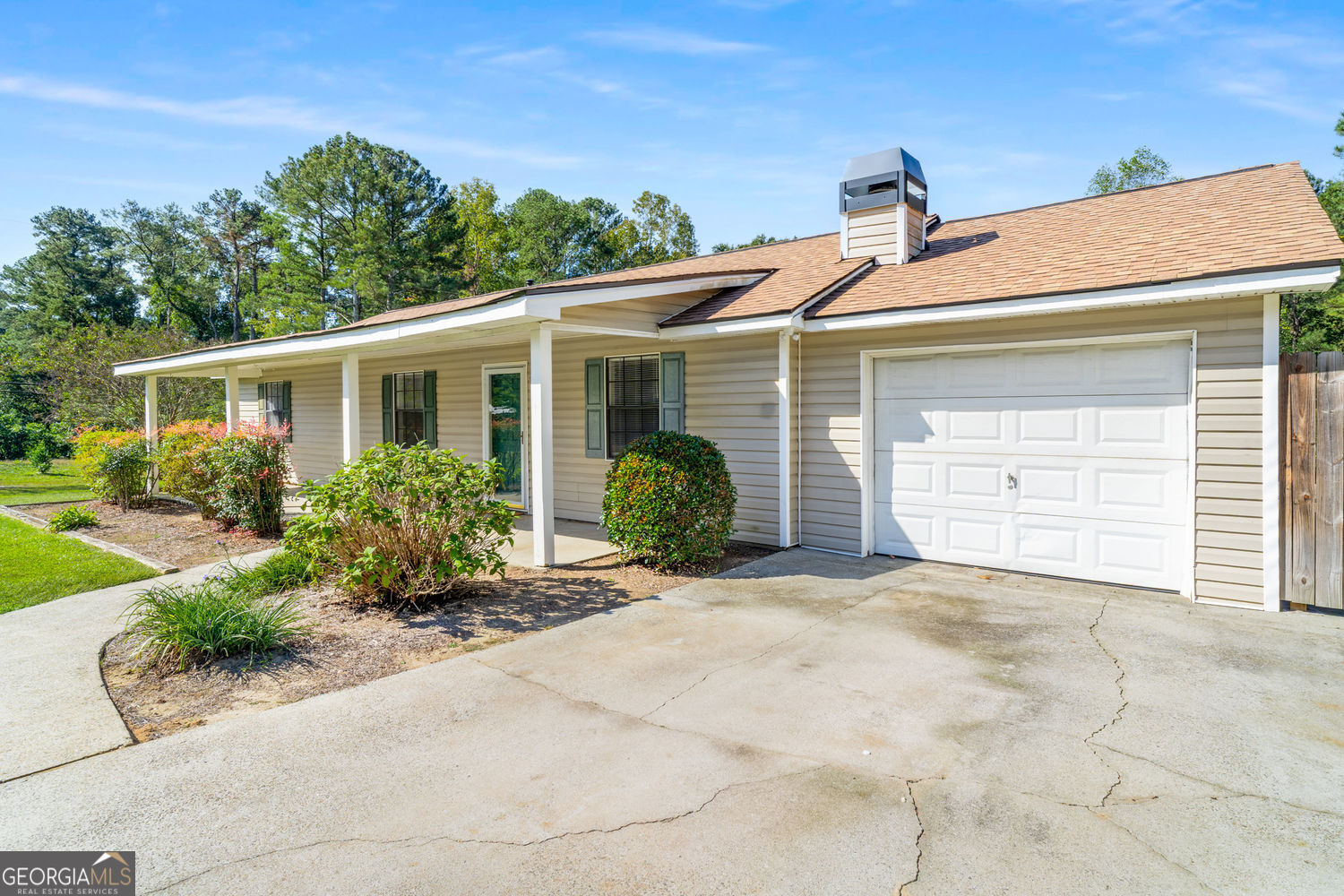 1141 Holly Hills Drive Lilburn GA 30047