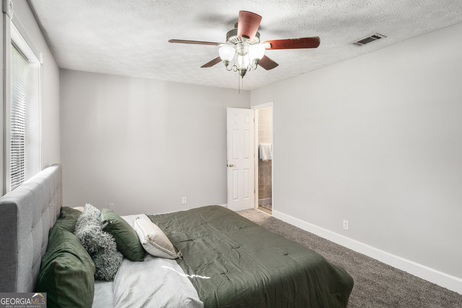 1141 Holly Hills Drive Lilburn GA 30047
