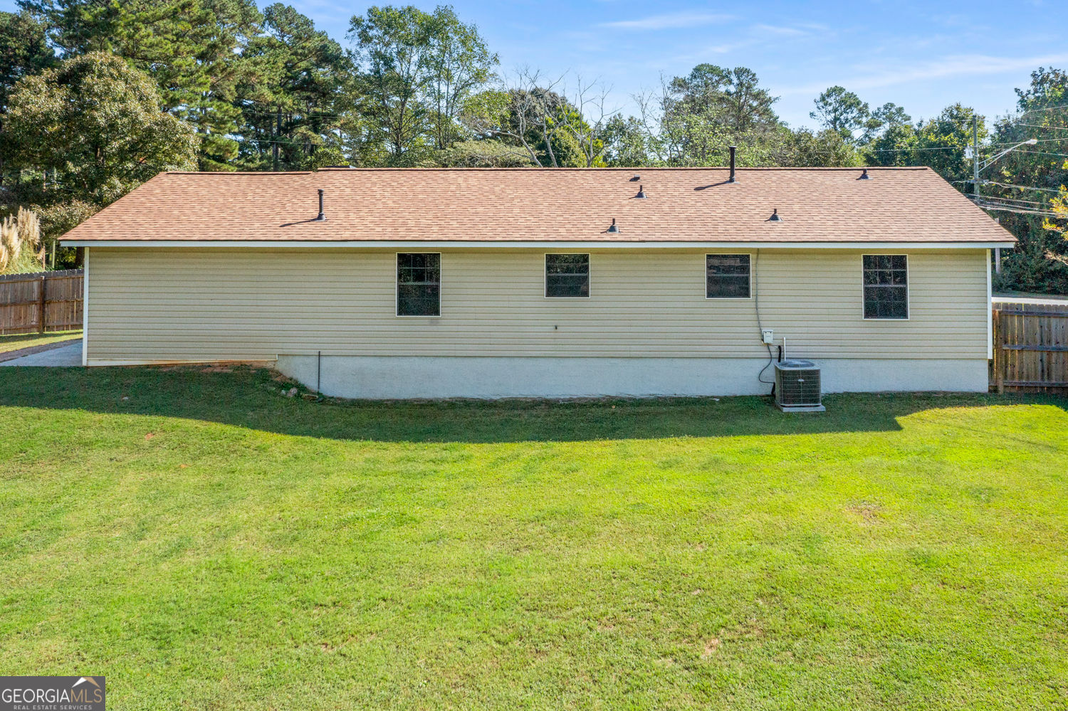 1141 Holly Hills Drive Lilburn GA 30047
