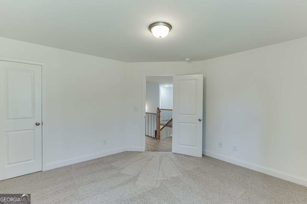 997 Lakeview Commerce GA 30529