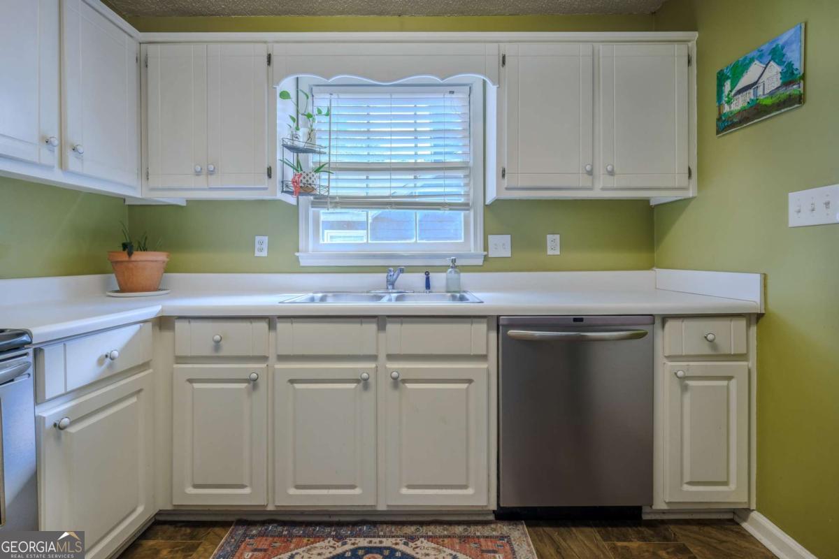 120 Sterling Drive Athens GA 30605