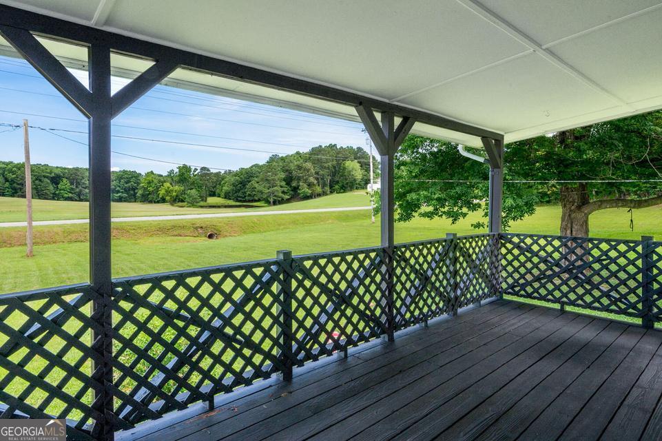 1041 Round Pond Road Lafayette GA 30728