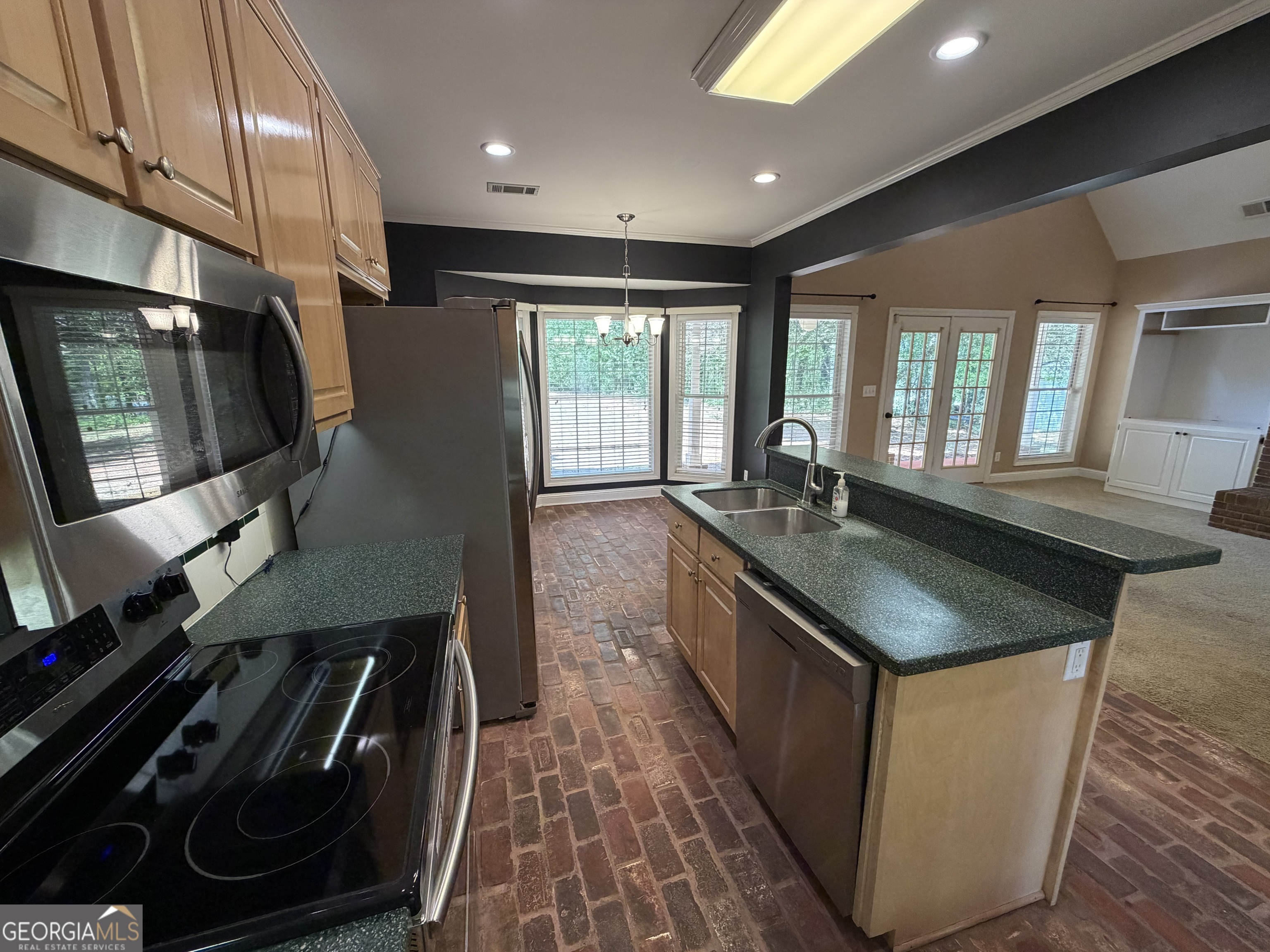 15 Wellington Manor Sharpsburg GA 30277