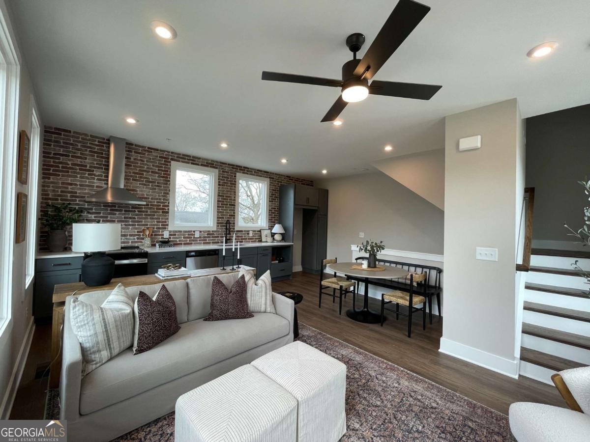 498 Burroughs Street SE Atlanta GA 30315