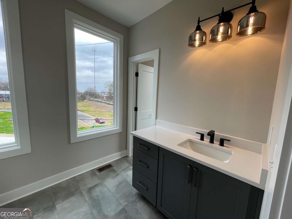 498 Burroughs Street SE Atlanta GA 30315