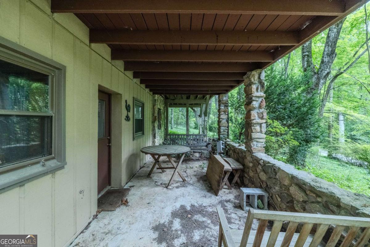 65 Eagle Chase Circle Dillard GA 30537