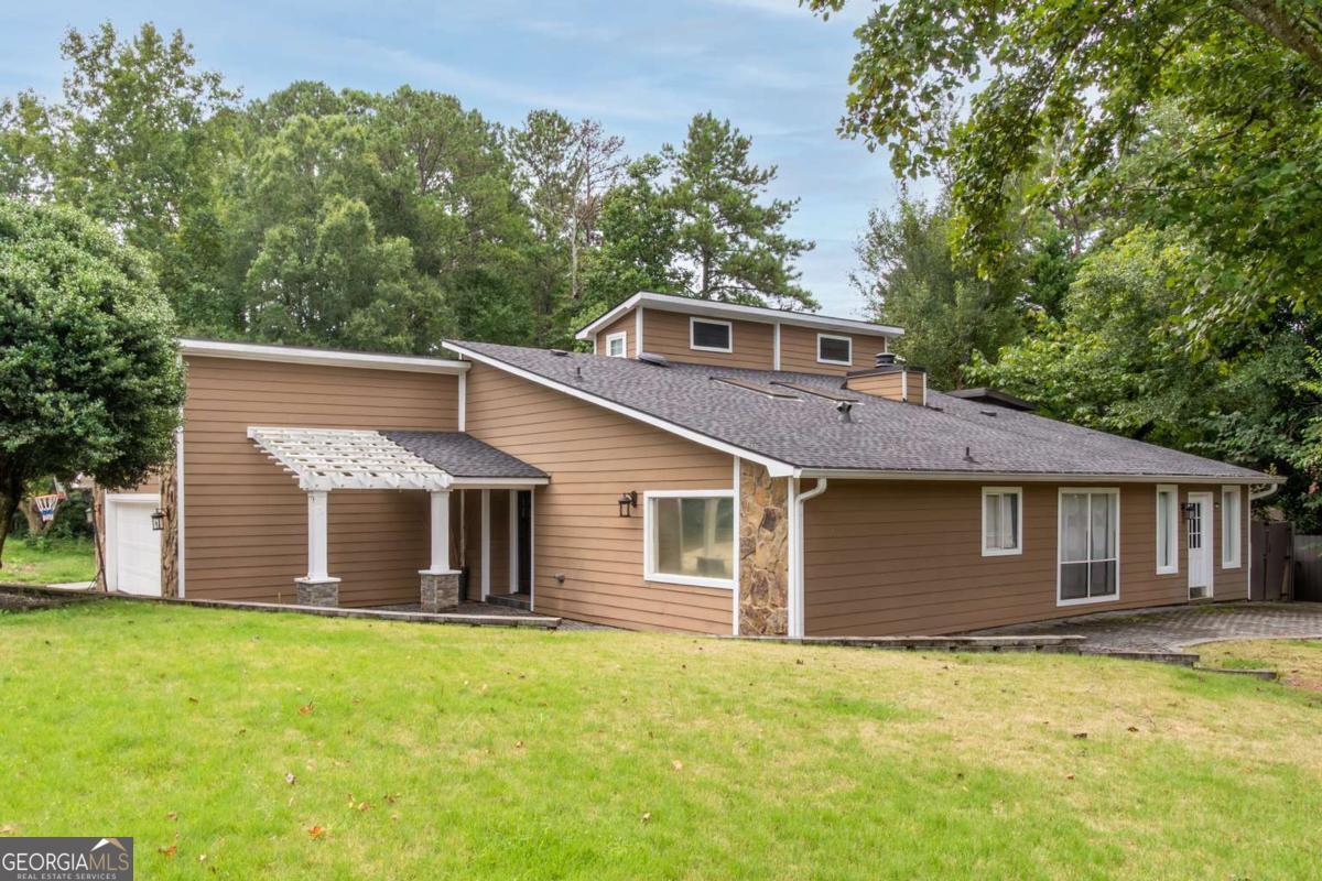 1050 Terramont Drive Roswell GA 30076