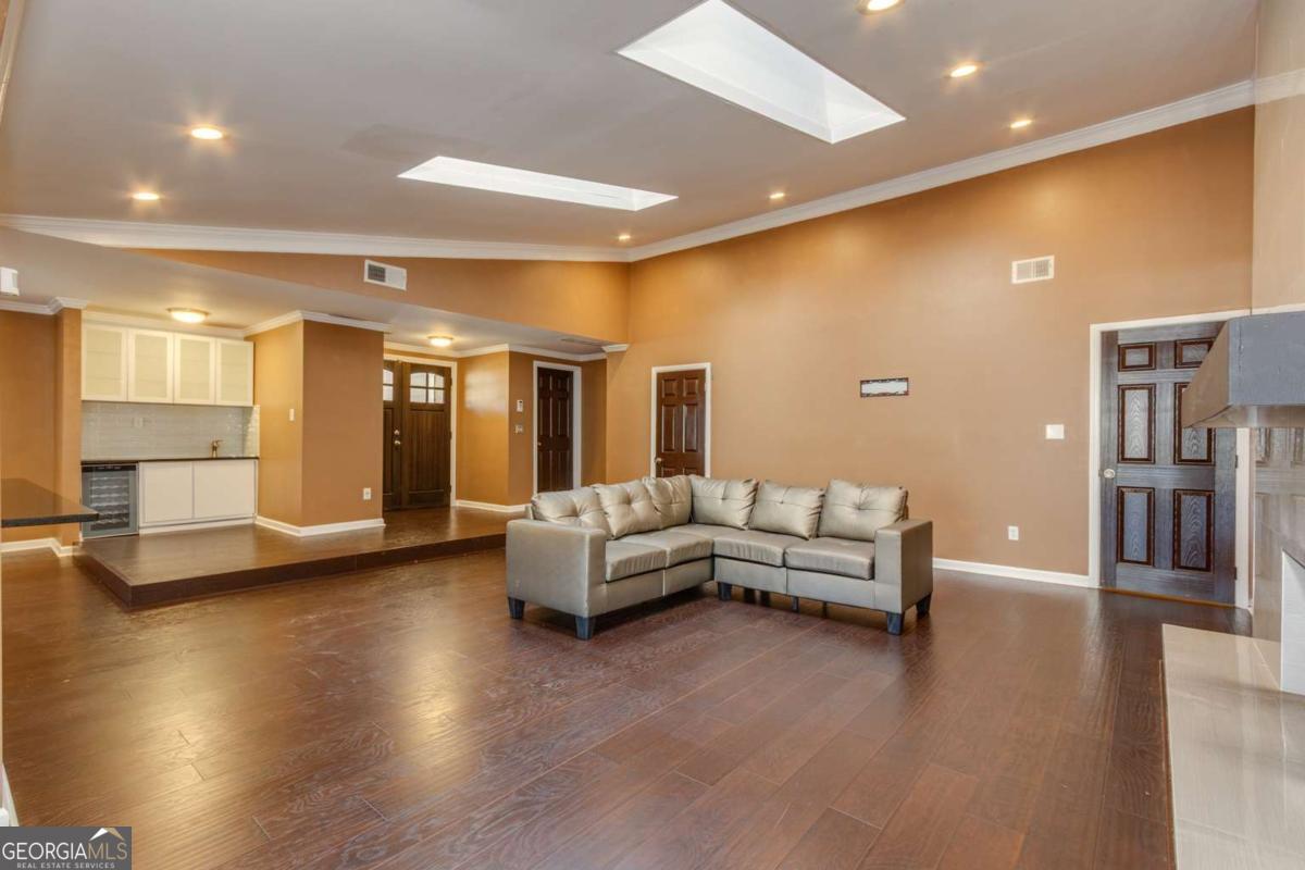 1050 Terramont Drive Roswell GA 30076