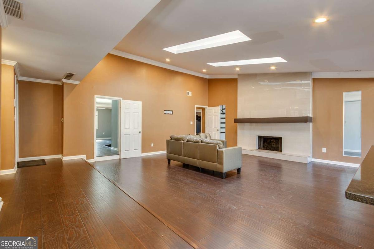 1050 Terramont Drive Roswell GA 30076