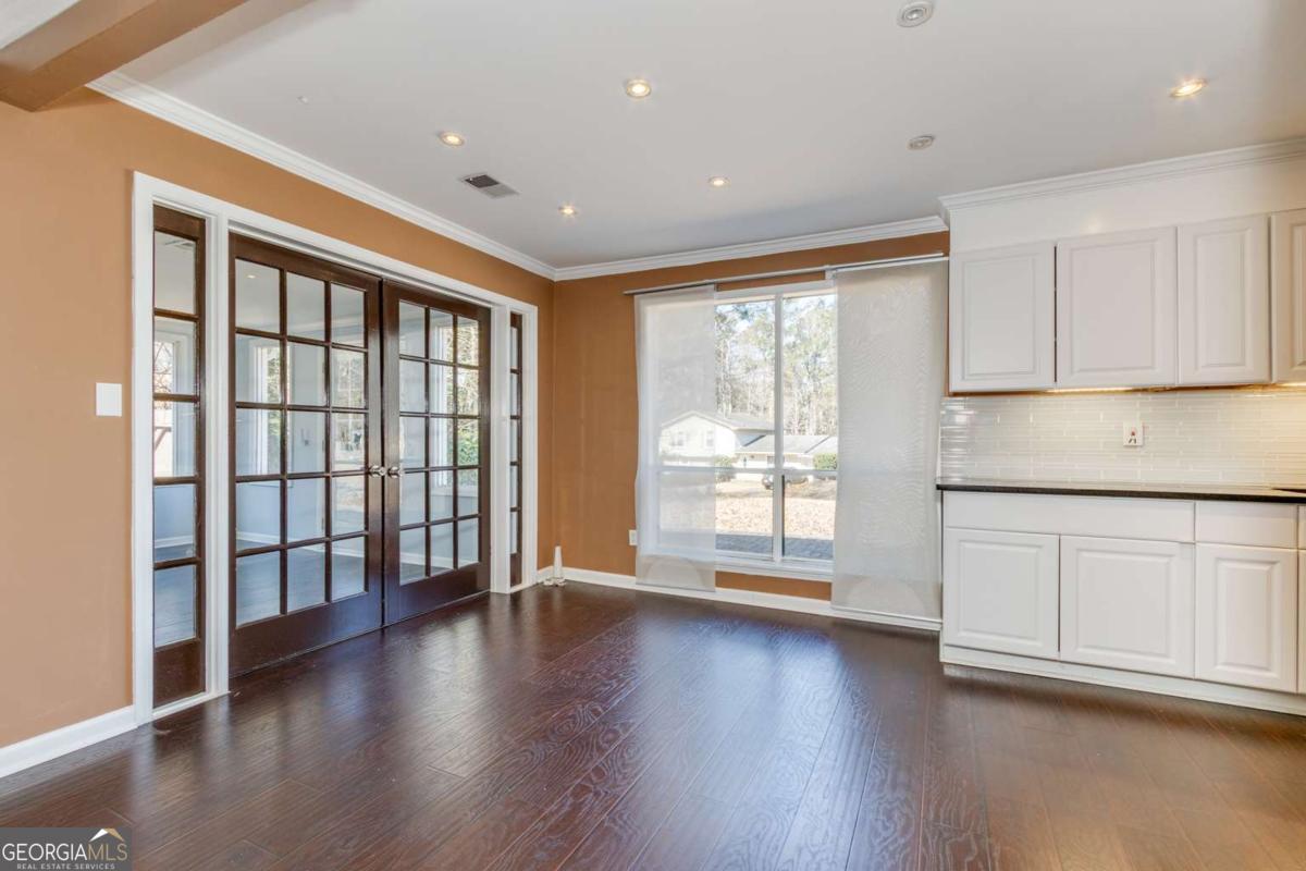 1050 Terramont Drive Roswell GA 30076